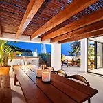 Oasis Apartment *